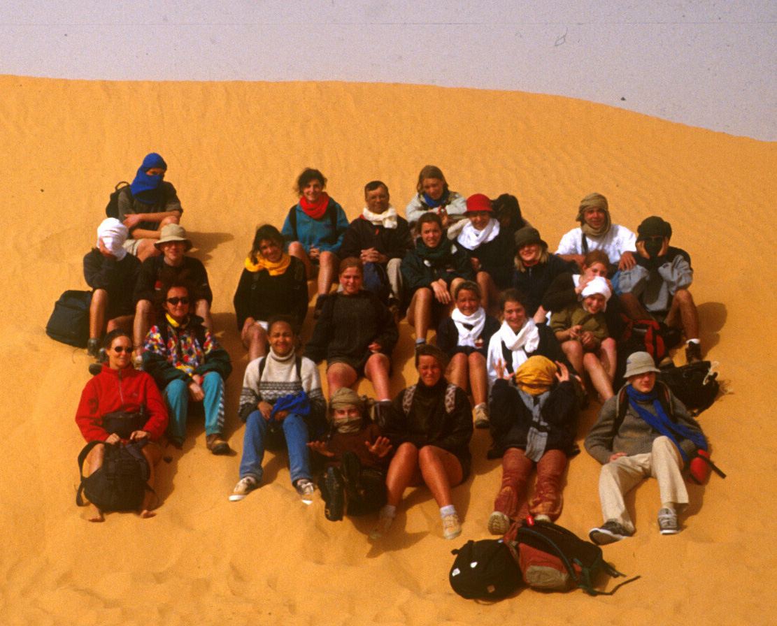 Groupe au désert
